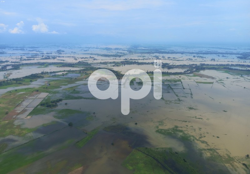 GYE-INUNDACIONES-SEMBRIOS