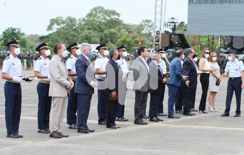 GYE-RECONOCIMIENTO-PERIODISTAS