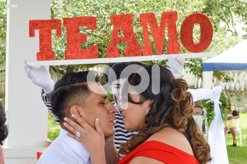 CUE-MATRIMONIOS-SAN-VALENTIN