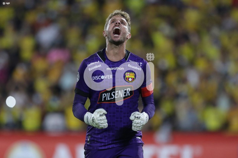 FBL-LIBERTADORES-BARCELONA-TORQUE
