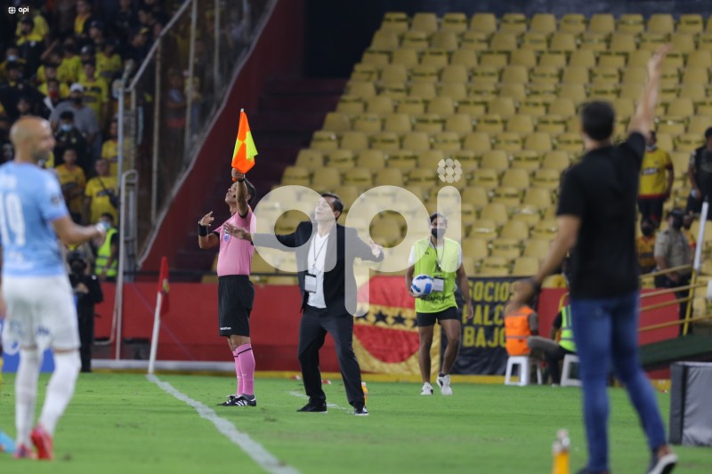 FBL-LIBERTADORES-BARCELONA-TORQUE