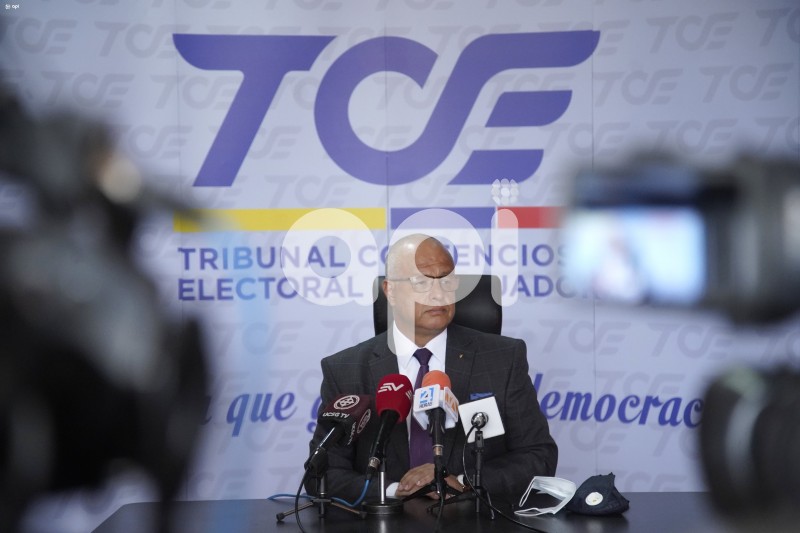 UIO-RRPP-TCE-DR.CABRERA
