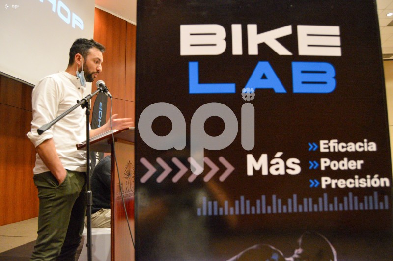 CUE-BIOMECANICA-CICLISMO