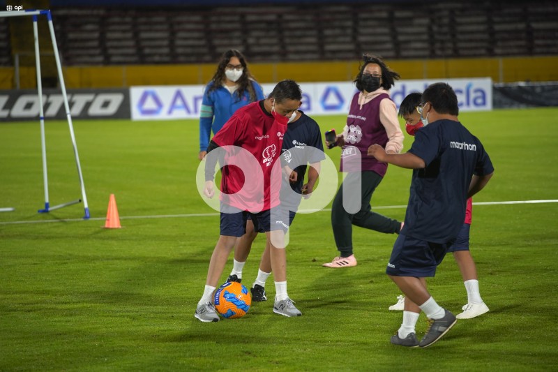 FBL-LIGAPRO-CUMBAYA-IDV