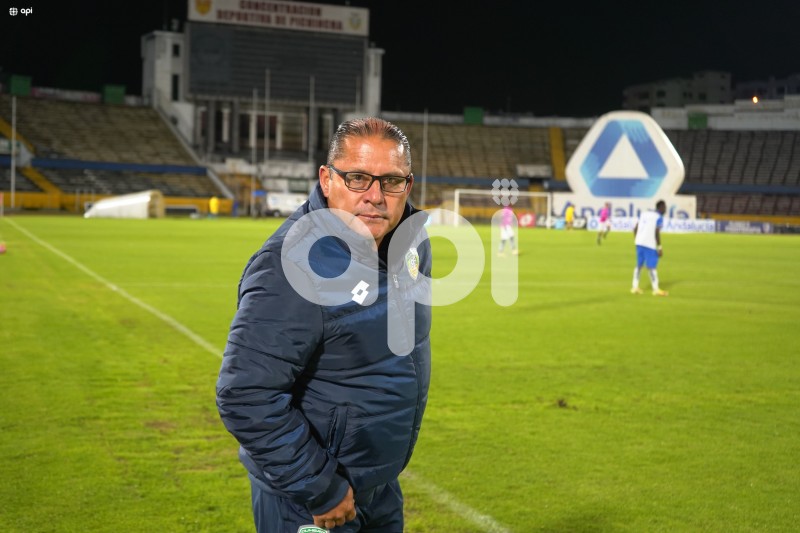 FBL-LIGAPRO-CUMBAYA-IDV