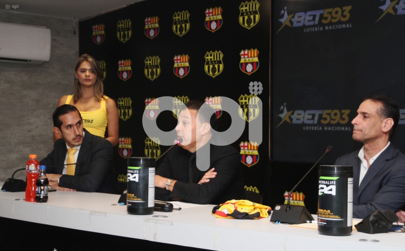 GYE-BARCELONA-BET593