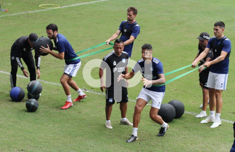 GYE-ENTRENAMIENTO-EMELEC
