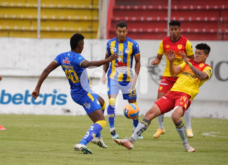 FBL-LIGAPRO-AUCAS-DELFIN