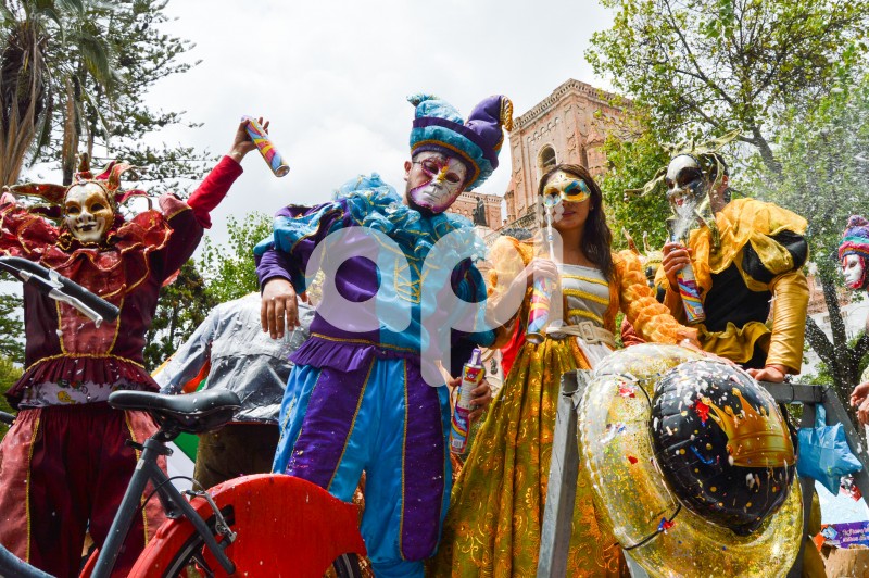 CUE-DESFILE-CARNAVAL