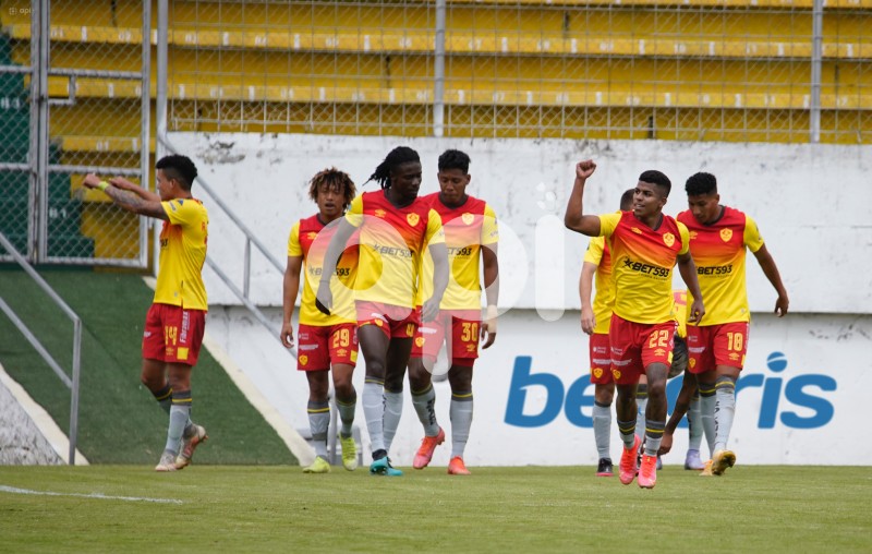 FBL-LIGAPRO-AUCAS-DELFIN