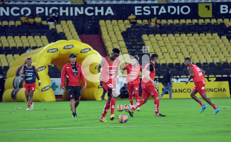 FBL-LIGAPRO-BARCELONA-TECNICO