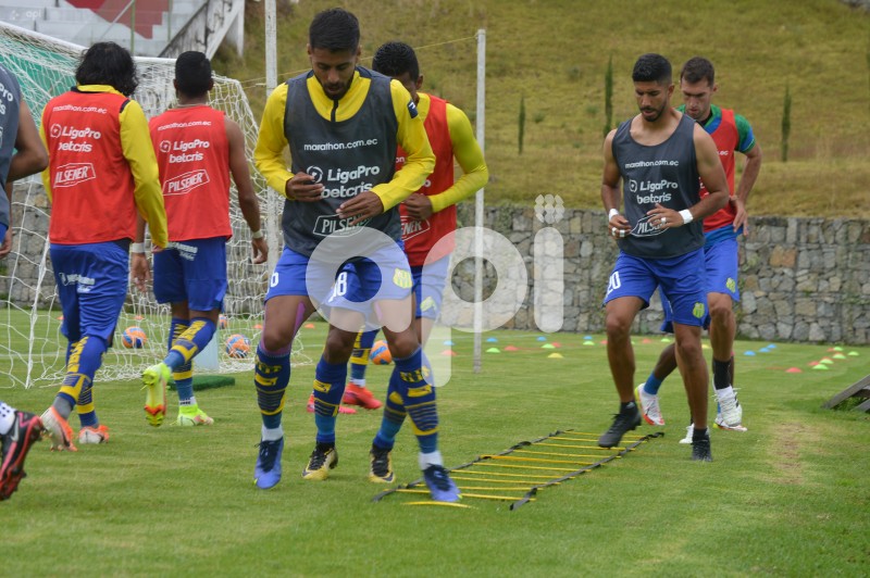 FBL-LIGAPRO-GUALACEO-CUMBAYA