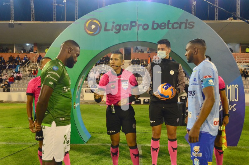 FBL-LIGAPRO-MACARA-ORENSE