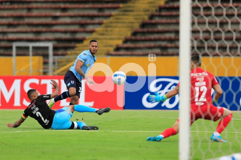 FBL-LIBERTADORES-CATOLICA-BOLIVAR