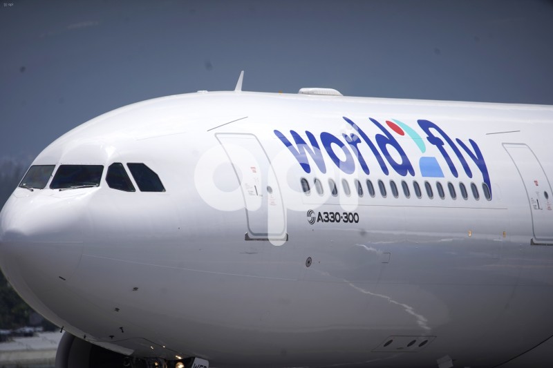 UIO-AEROPUERTO-VUELO-HUMANITARIO-UCRANIA