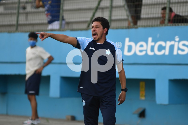 FBL-LIGAPRO-DELFIN - MACARA