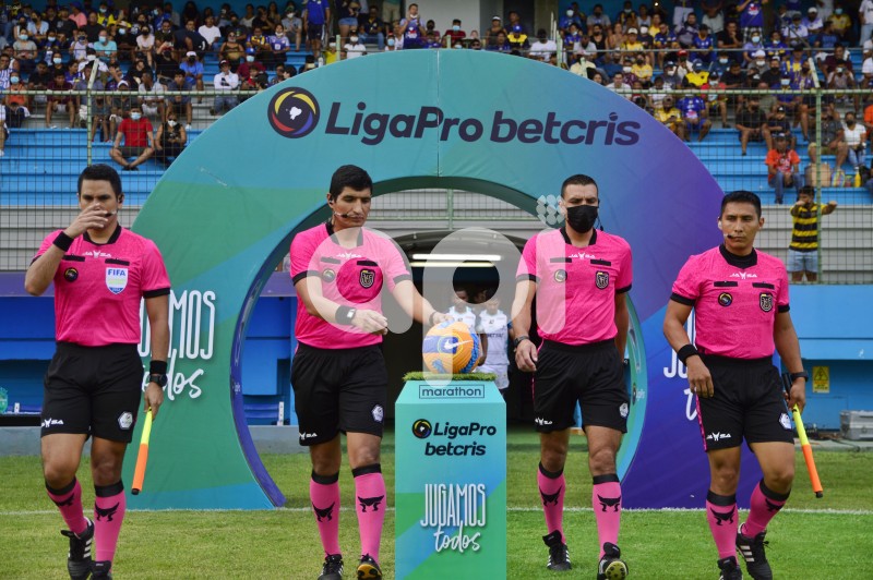FBL-LIGAPRO-DELFIN - MACARA