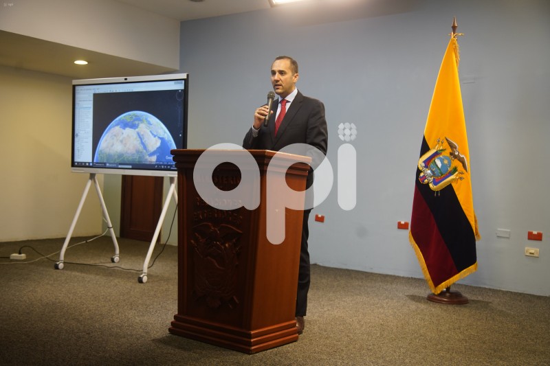 UIO-RRPP-CANCILLER-HOLGUÍN -UCRANIA