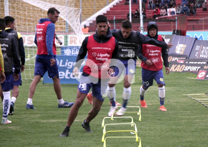 FBL-LIGAPRO-CUENCA-GUALACEO