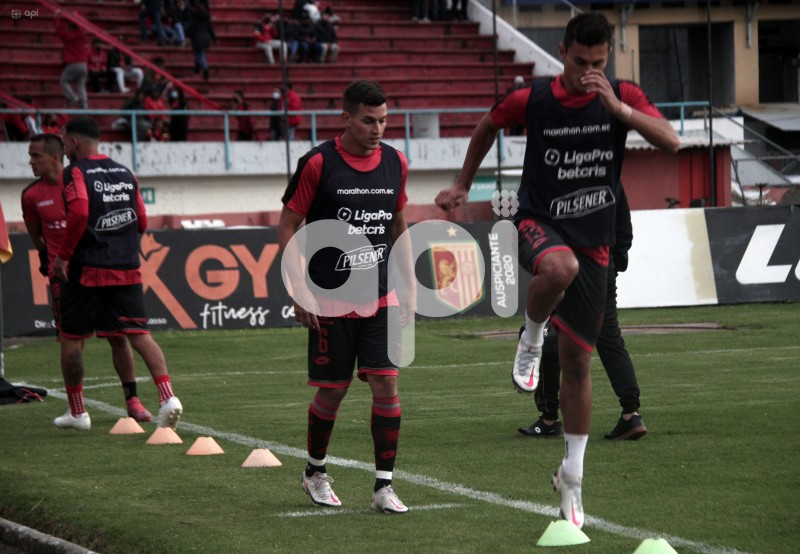 FBL-LIGAPRO-CUENCA-GUALACEO