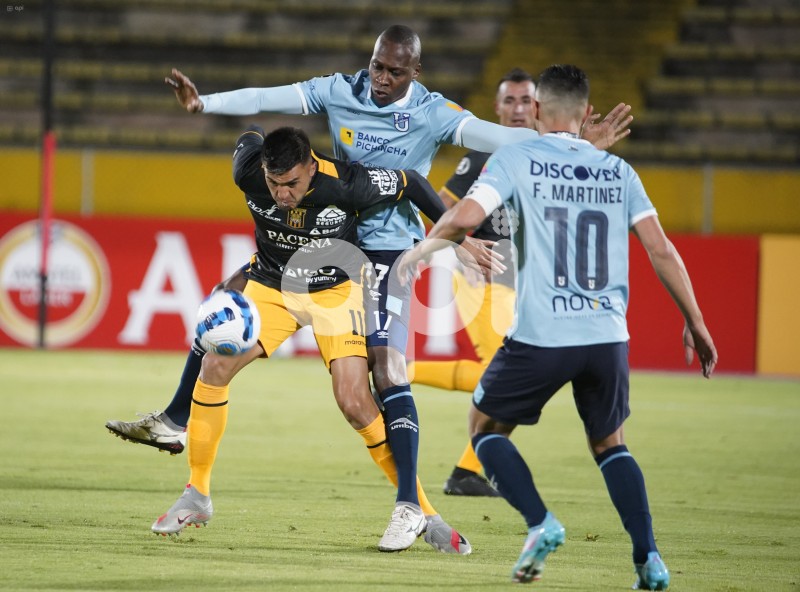 UIO-FBL-LIBERTADORES-CATOLICA-STRONGEST