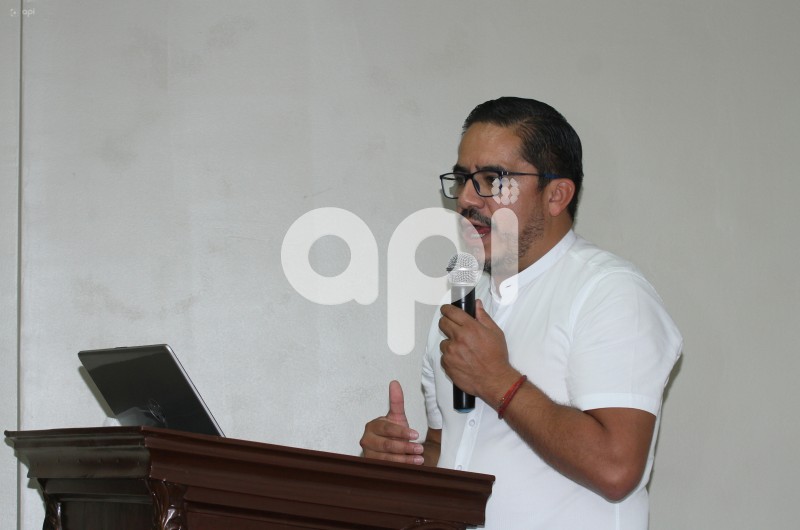 GYE-LEY-LABORAL