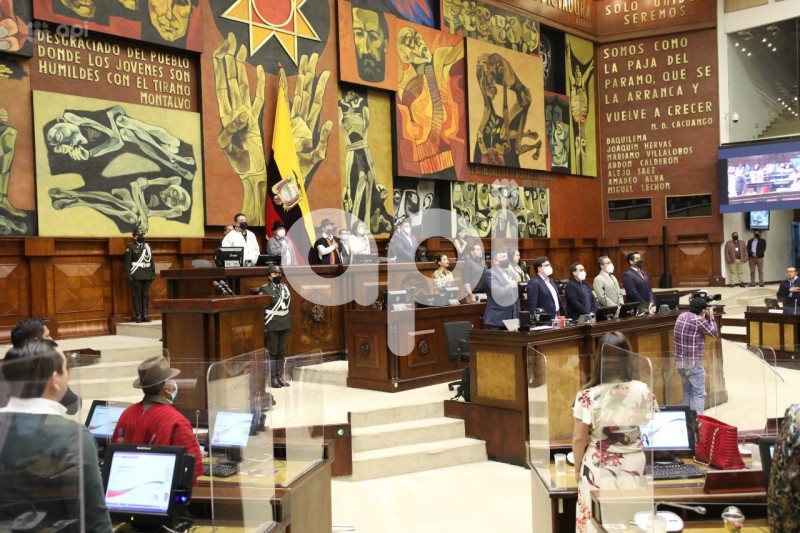 UIO-PLANTÓN-UNE-ASAMBLEA