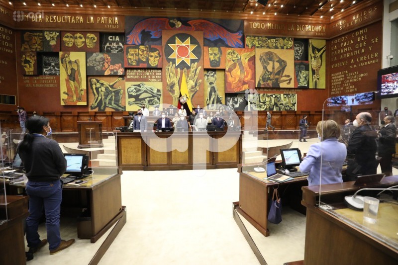 UIO-PLANTÓN-UNE-ASAMBLEA