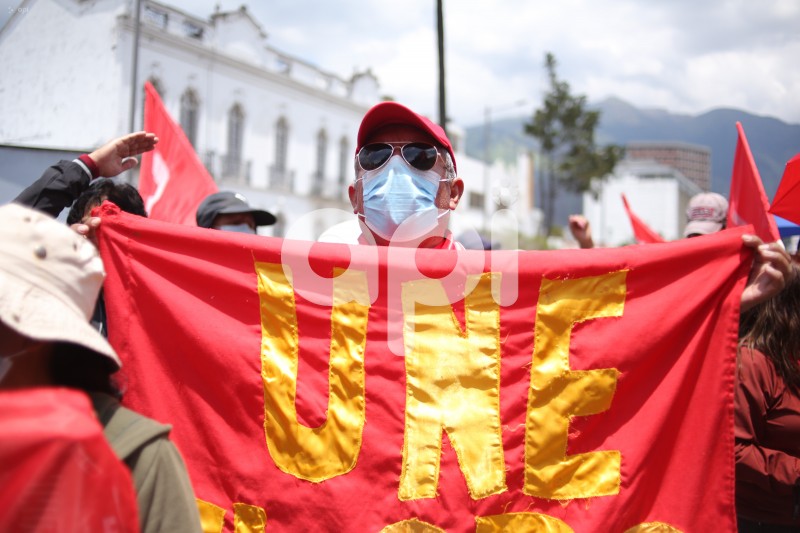 UIO-PLANTÓN-UNE-ASAMBLEA