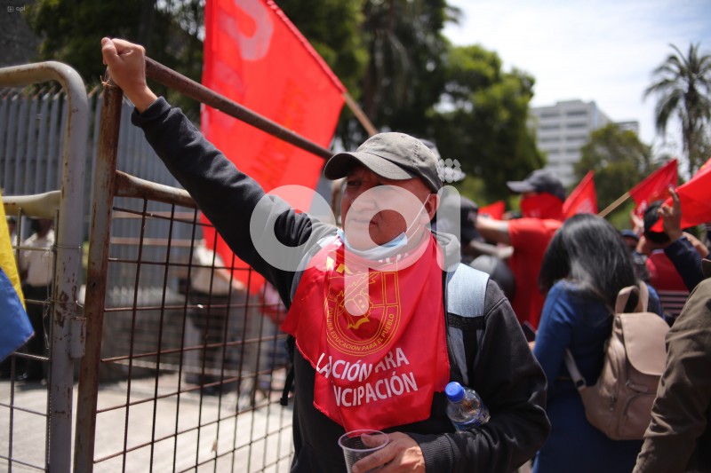 UIO-PLANTÓN-UNE-ASAMBLEA