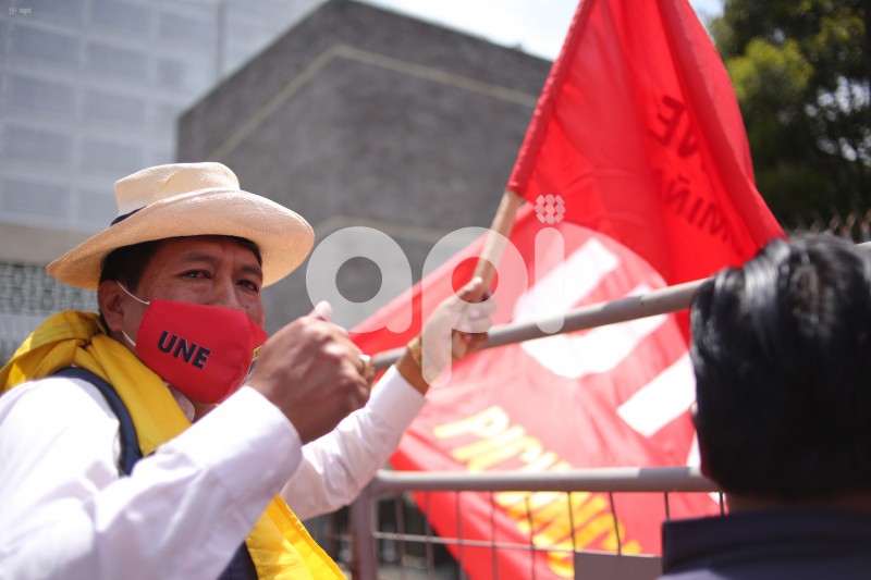 UIO-PLANTÓN-UNE-ASAMBLEA