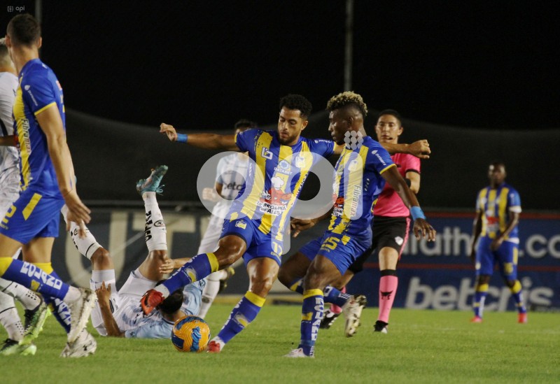 FBL-LIGAPRO-GUAYAQUIL-DELFIN