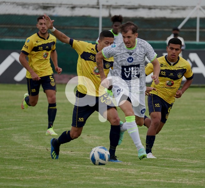 FBL-LIGA PRO-CHACARITAS-GUAYAQUIL SPORT-