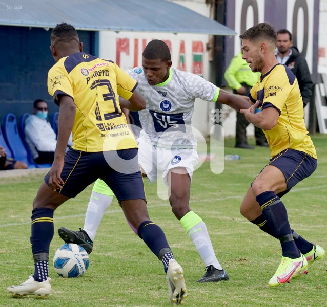 FBL-LIGA PRO-CHACARITAS-GUAYAQUIL SPORT-