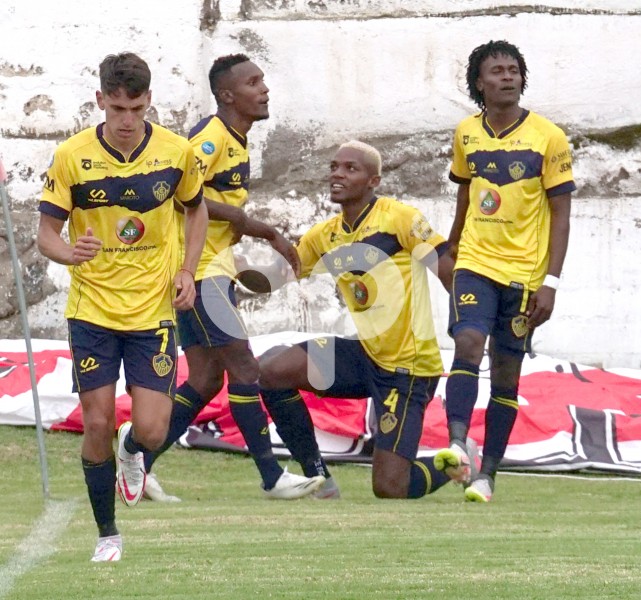 FBL-LIGA PRO-CHACARITAS-GUAYAQUIL SPORT-