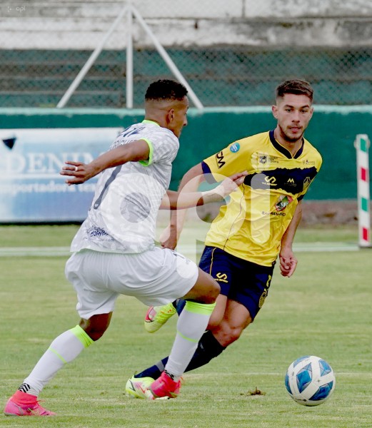 FBL-LIGA PRO-CHACARITAS-GUAYAQUIL SPORT-