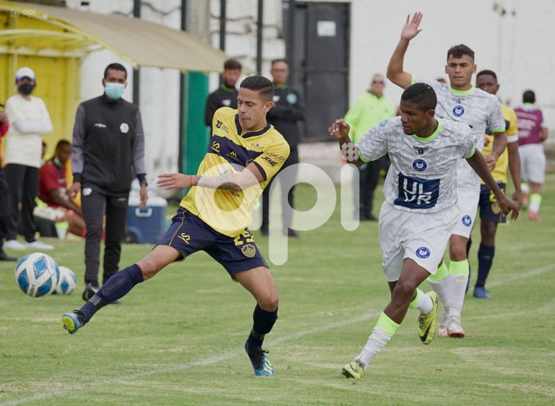 FBL-LIGA PRO-CHACARITAS-GUAYAQUIL SPORT-