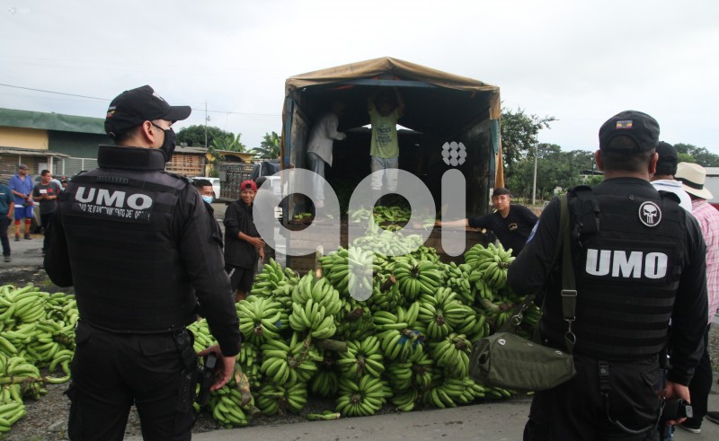 GYE-PROTESTA-BANANEROS