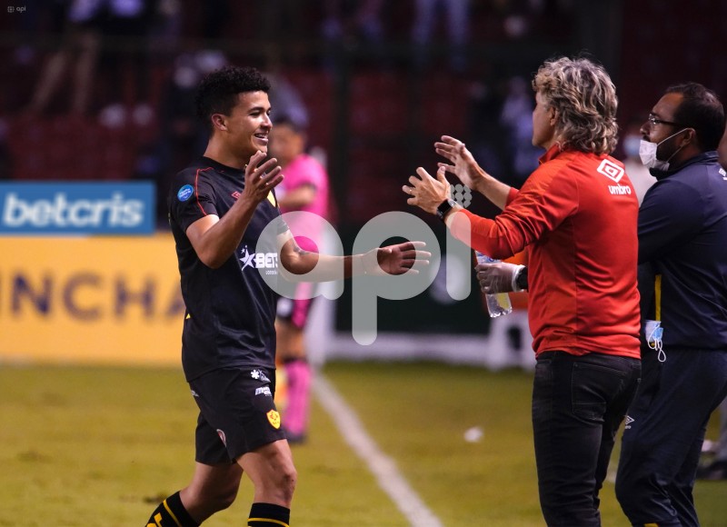 FBL-LIGAPRO-LIGA-AUCAS