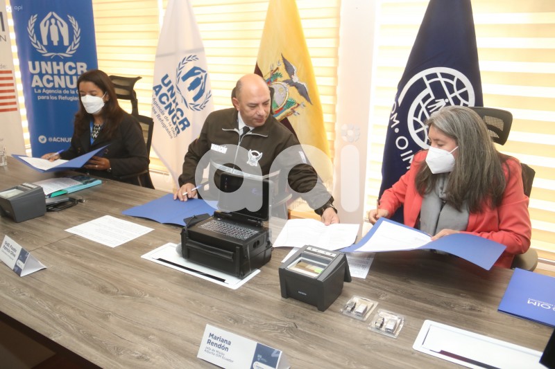 DONACION-EQUIPOS-MIGRATORIOS