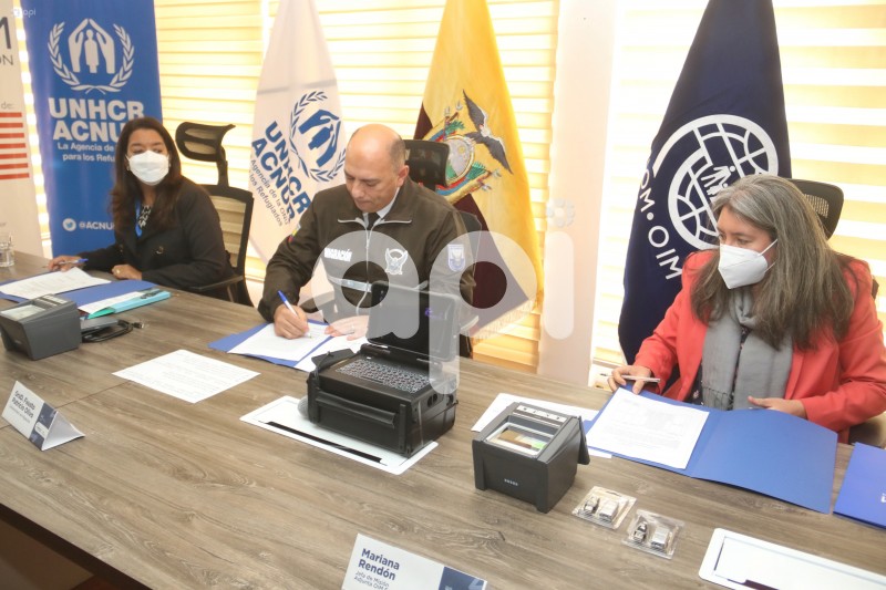 DONACION-EQUIPOS-MIGRATORIOS