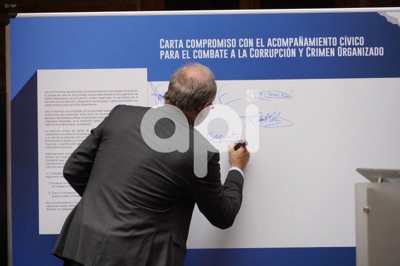 CONVOCATORIA-JUECES-ANTICORRUPCION