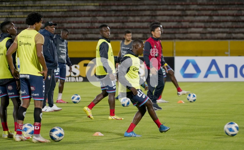 FBL-LIGAPRO-SERIE-B-NACIONAL-BUHOS