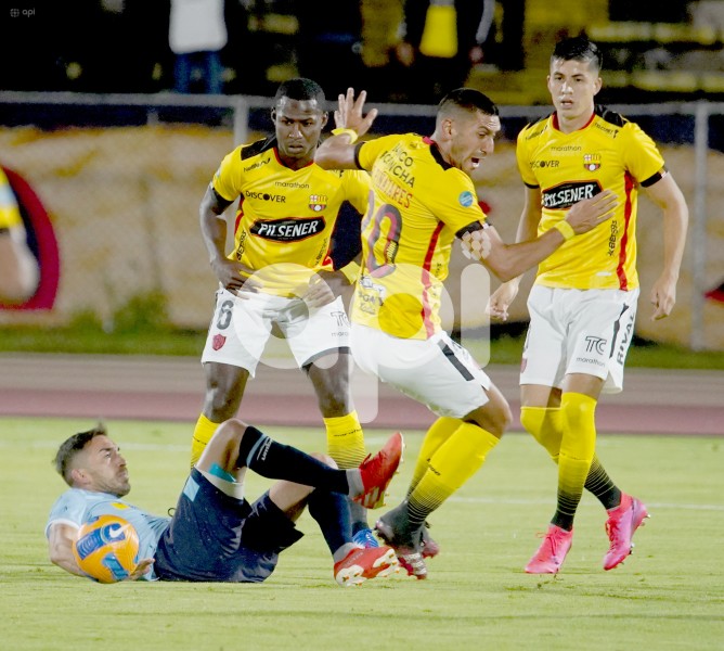 FBL-LIGAPRO-CATOLICA-BARCELONA