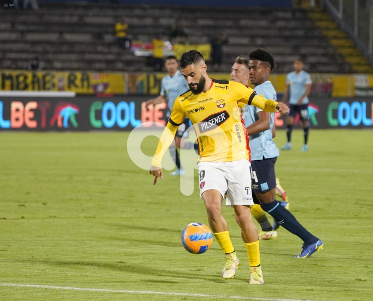 FBL-LIGAPRO-CATOLICA-BARCELONA