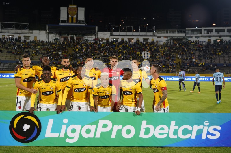 FBL-LIGAPRO-CATOLICA-BARCELONA