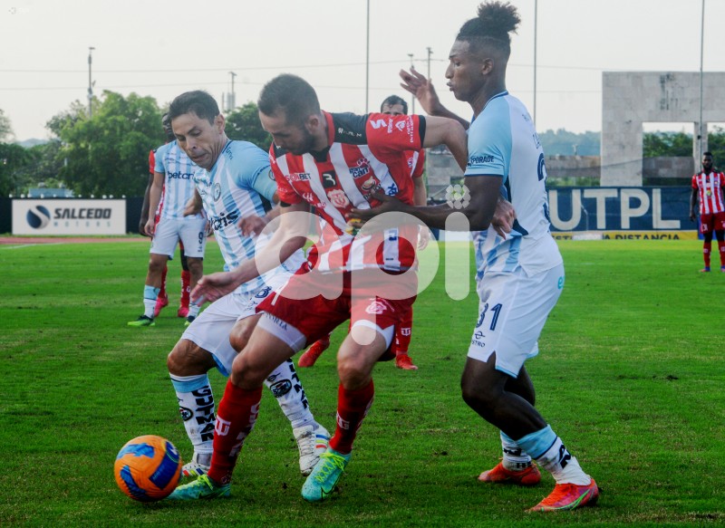 FBL-LIGAPRO-GUAYAQUIL-CITY-TECNICO