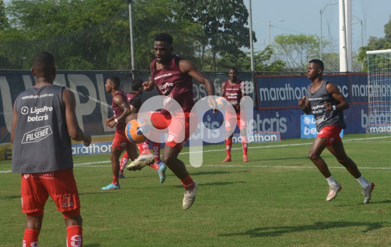 FBL-LIGAPRO-GUAYAQUIL-CITY-TECNICO