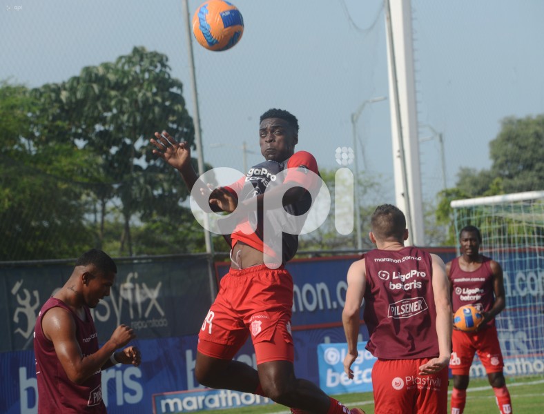 FBL-LIGAPRO-GUAYAQUIL-CITY-TECNICO