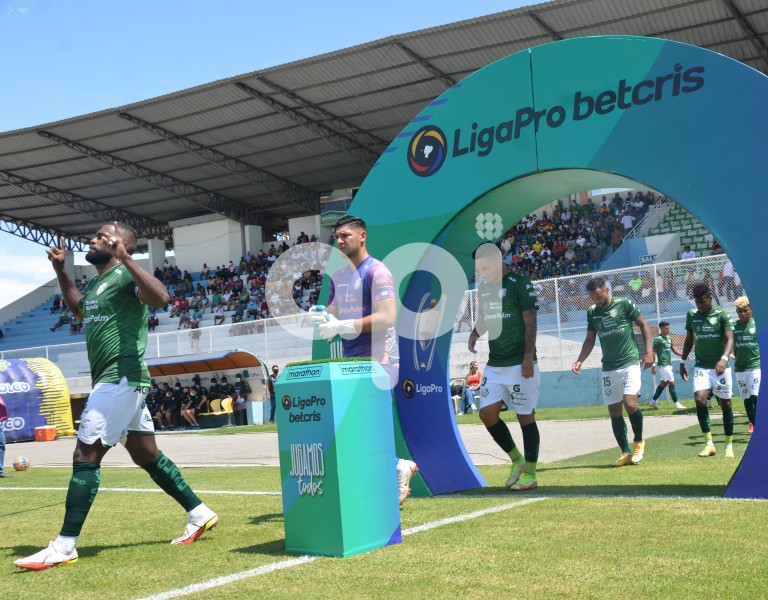FBL-LIGAPRO-ORENSE-MUSHUC RUNA
